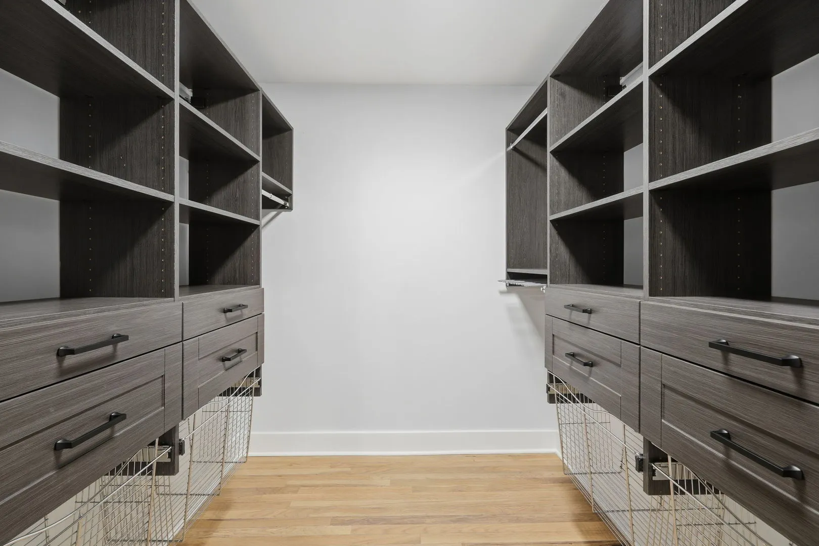 24 Kent Court IL