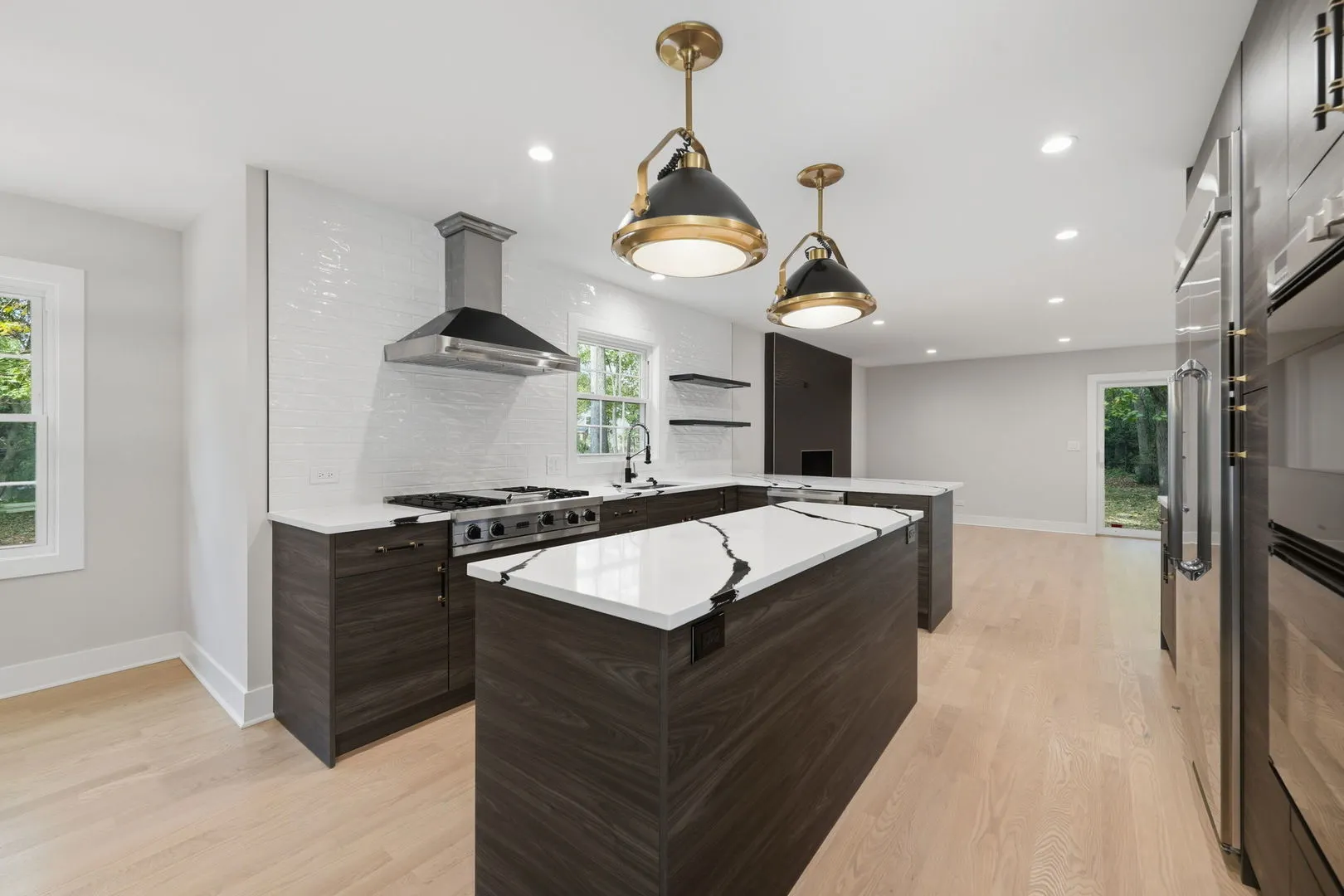 24 Kent Court IL