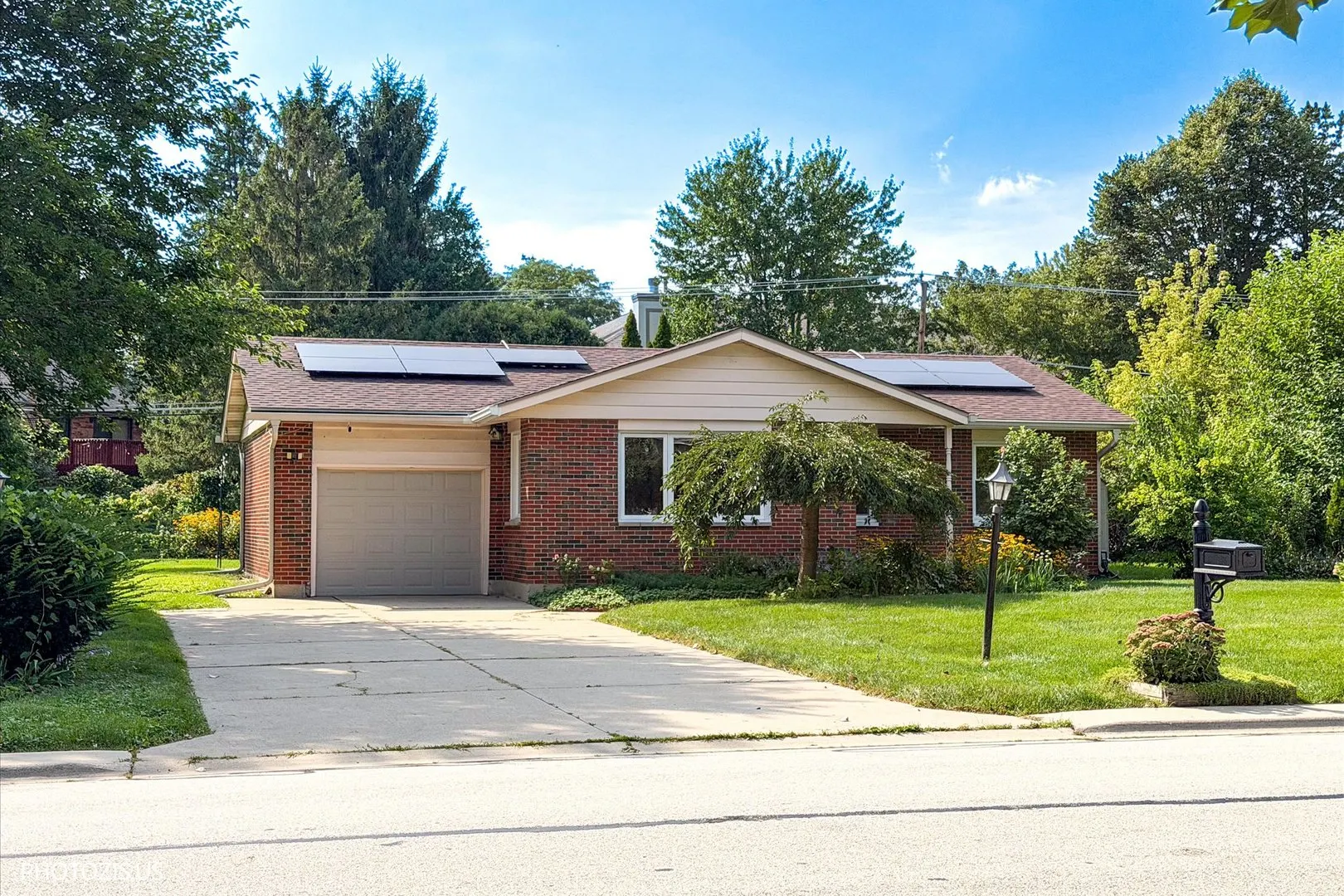722 N Stephen Drive IL