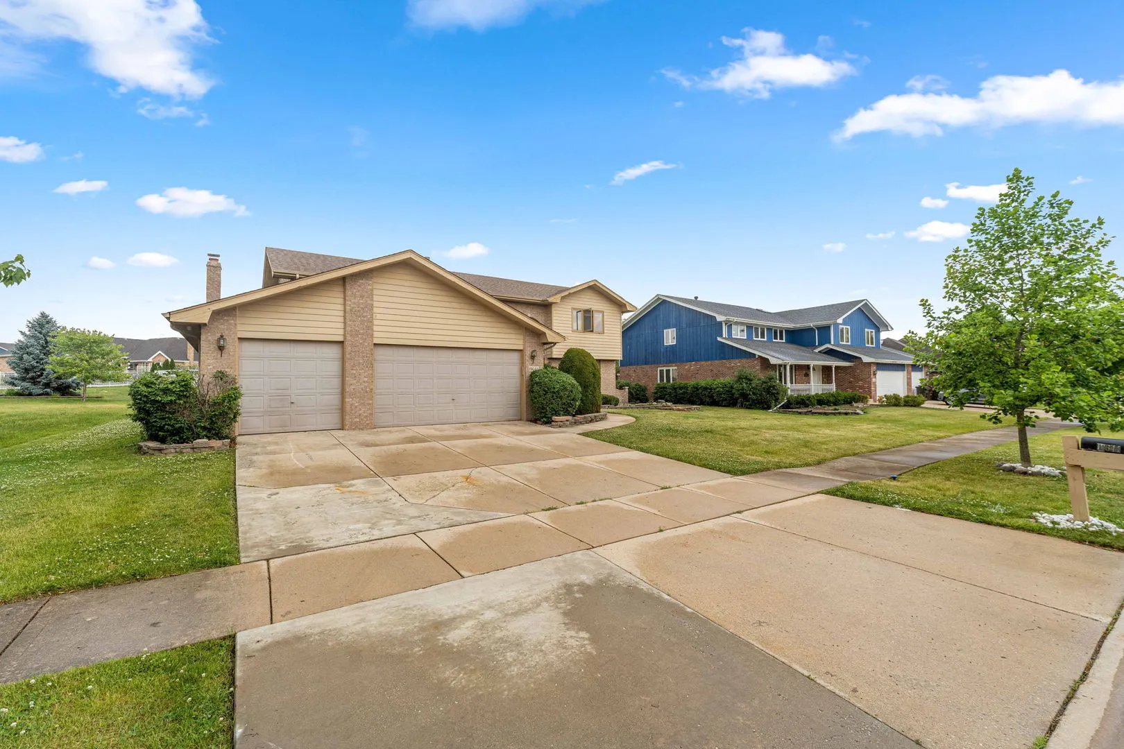 19644 Brookfield Circle IL
