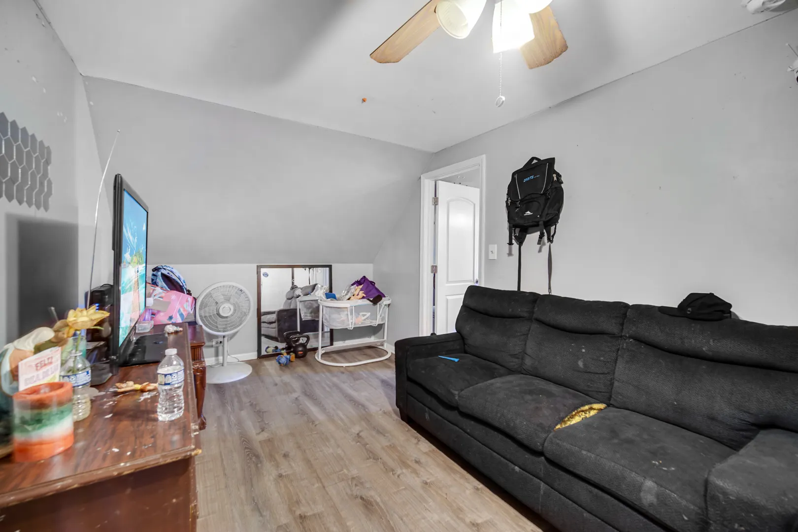 2213 N Kildare Avenue IL