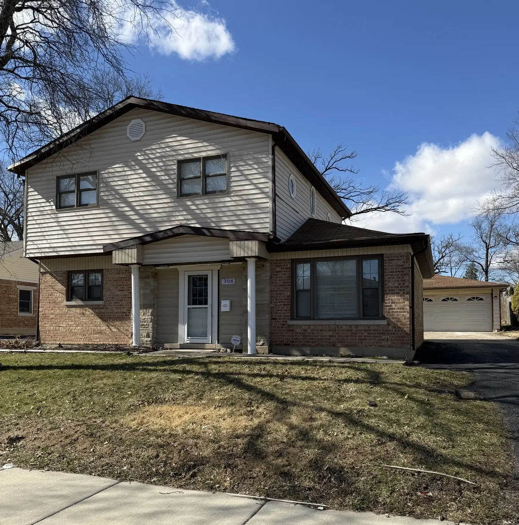 308 Oakwood Street IL