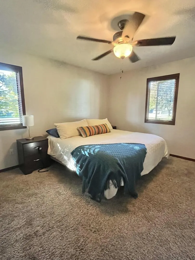 1315 W 9th Street IL