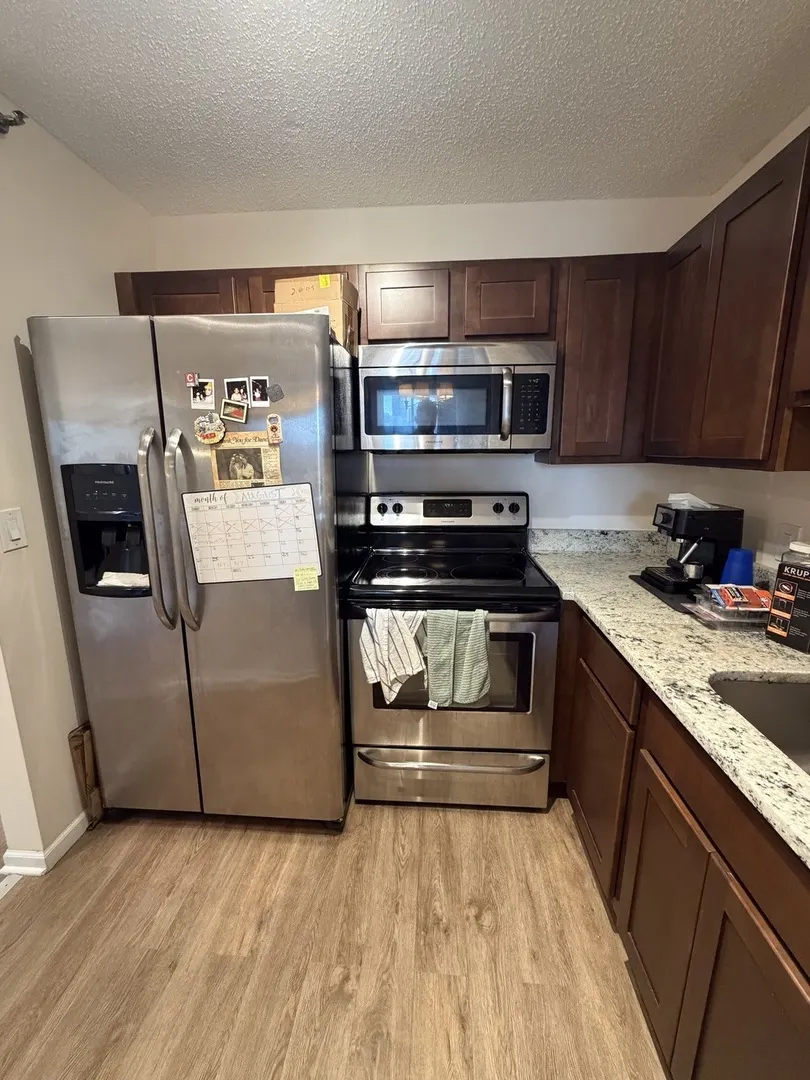 1212 N La Salle Street IL #2605