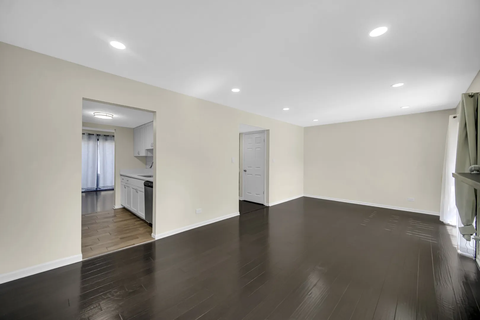 5S027 Pebble Beach Court IL