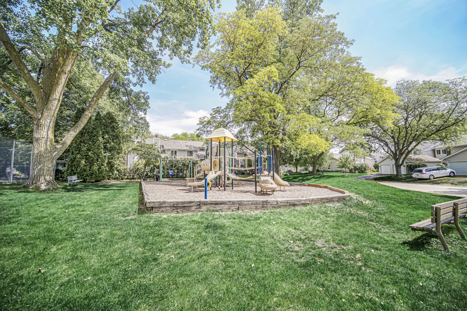 5S027 Pebble Beach Court IL