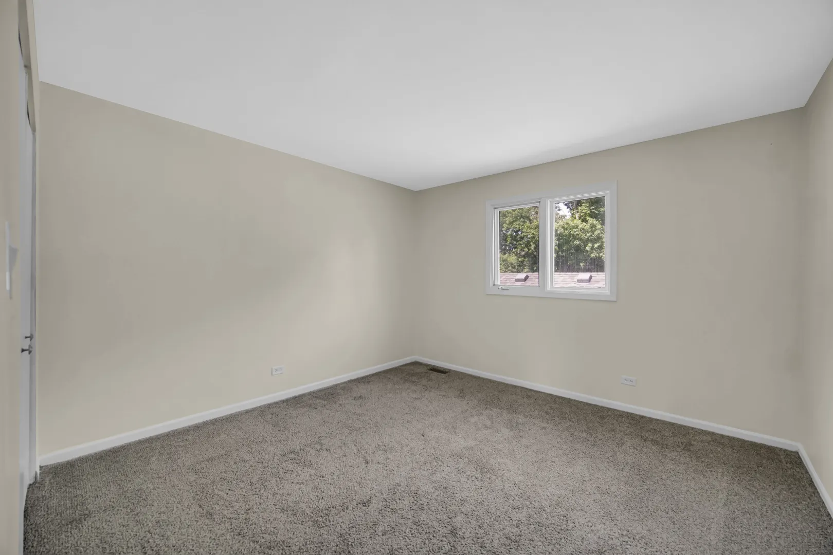 5S027 Pebble Beach Court IL