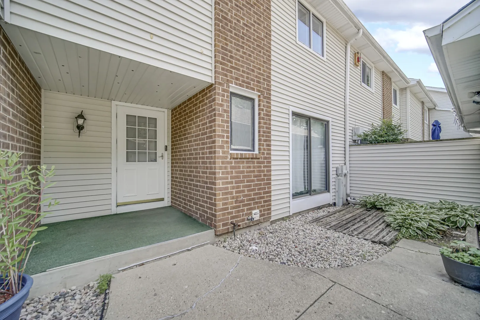 5S027 Pebble Beach Court IL
