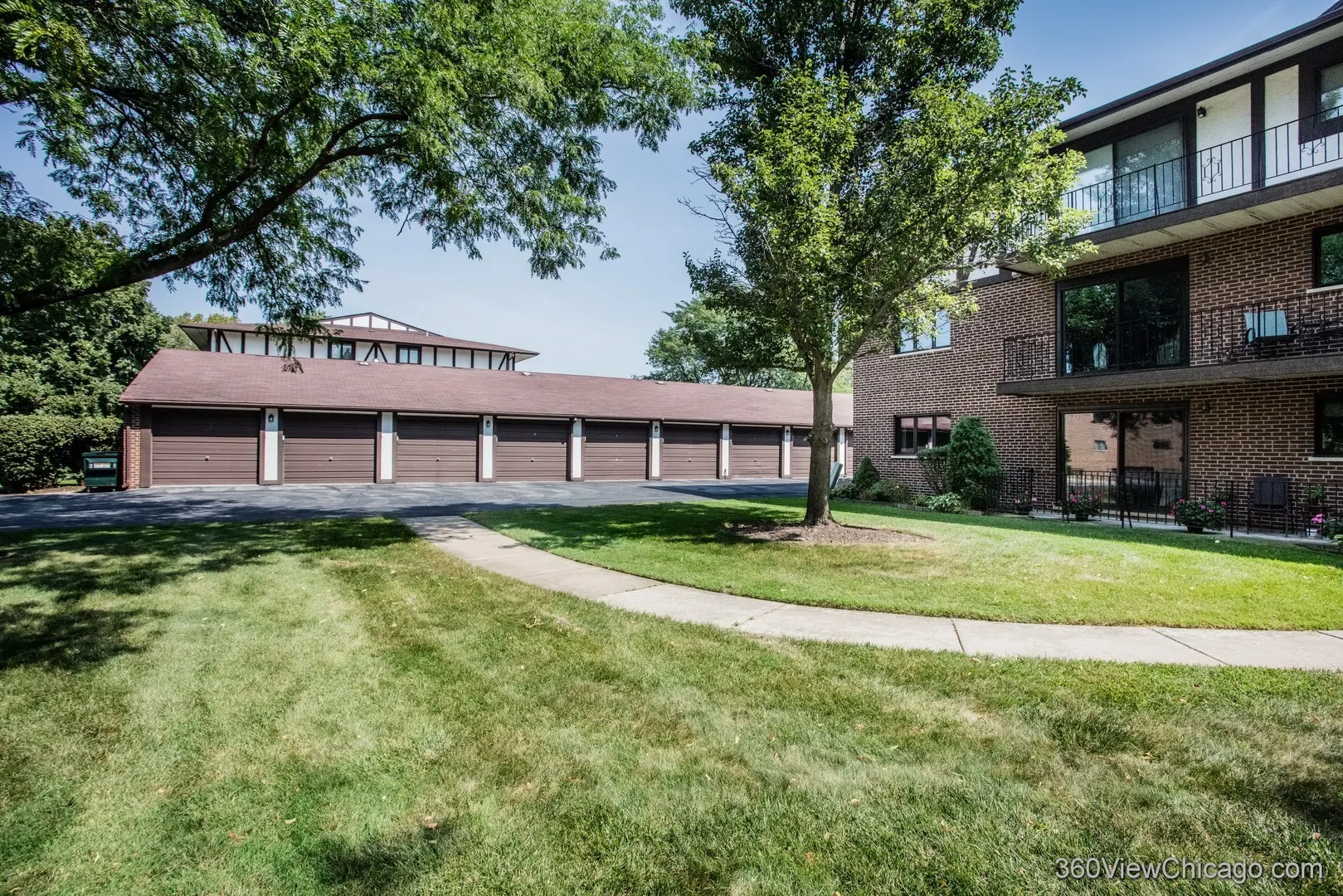11015 S Theresa Circle IL #3B