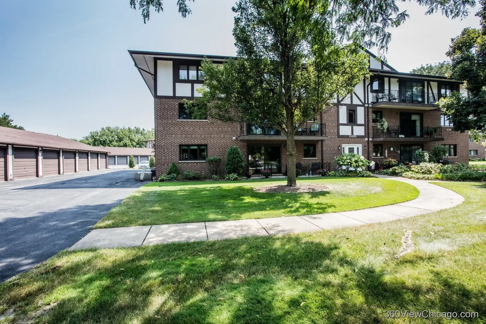 11015 S Theresa Circle IL #3B