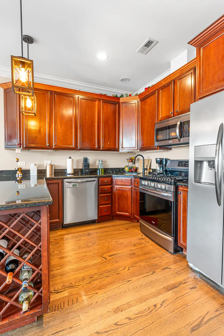 2248 W FOSTER Avenue IL #3