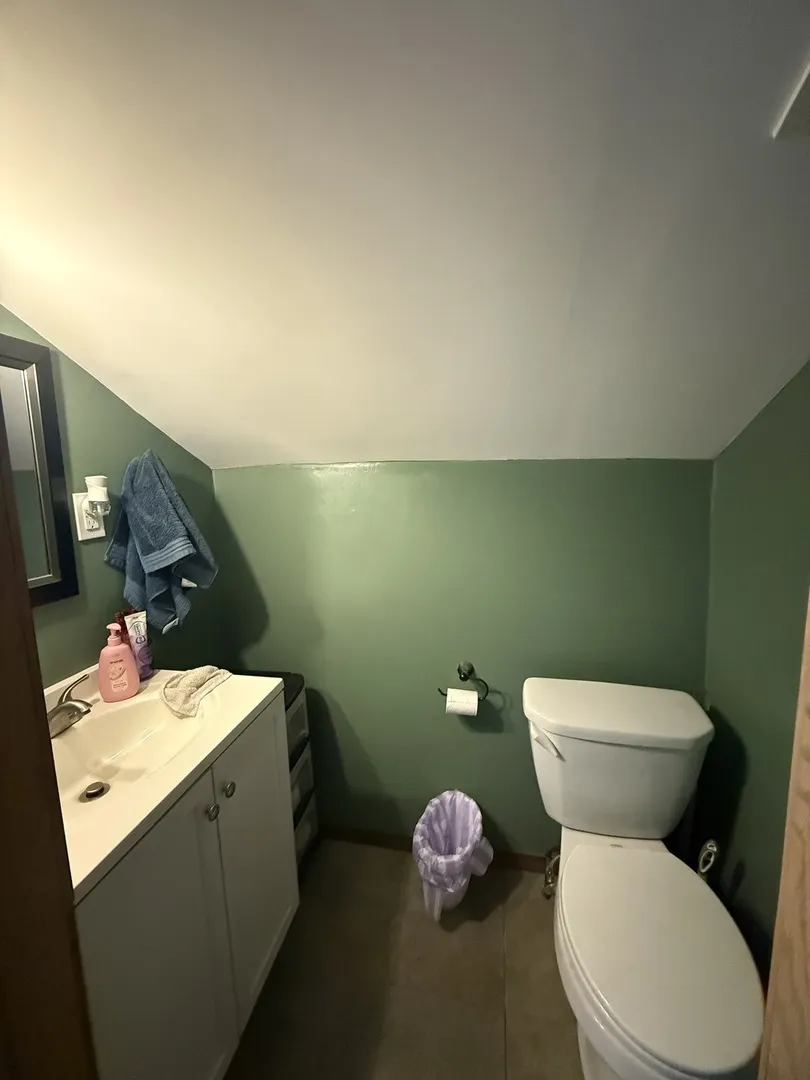 329 W Marquette Street IL