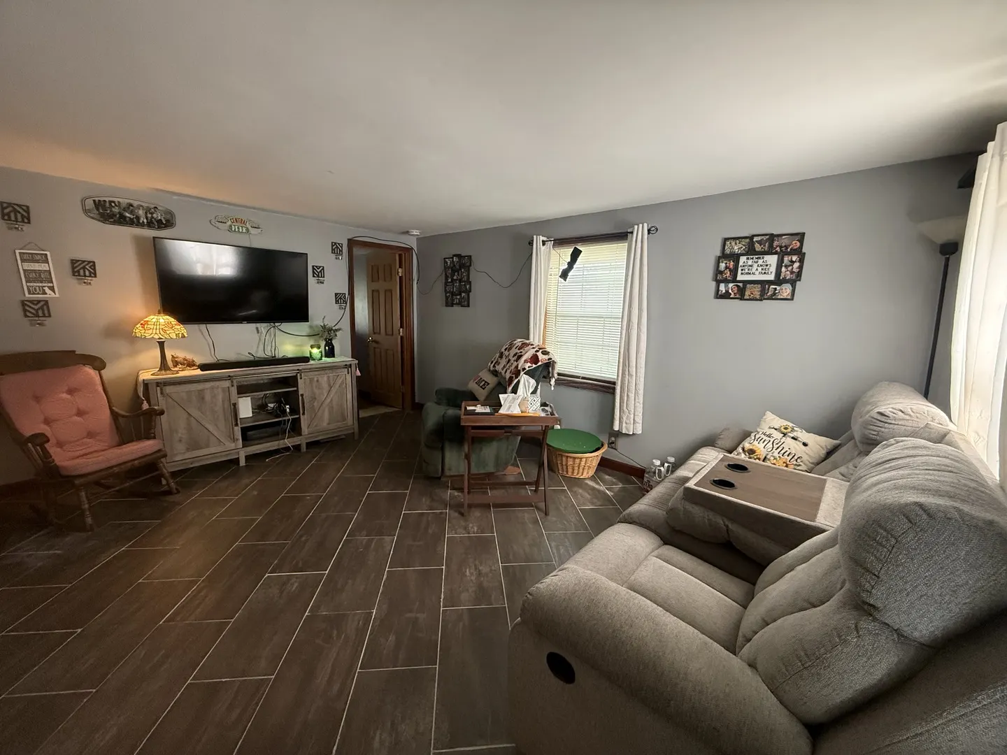329 W Marquette Street IL