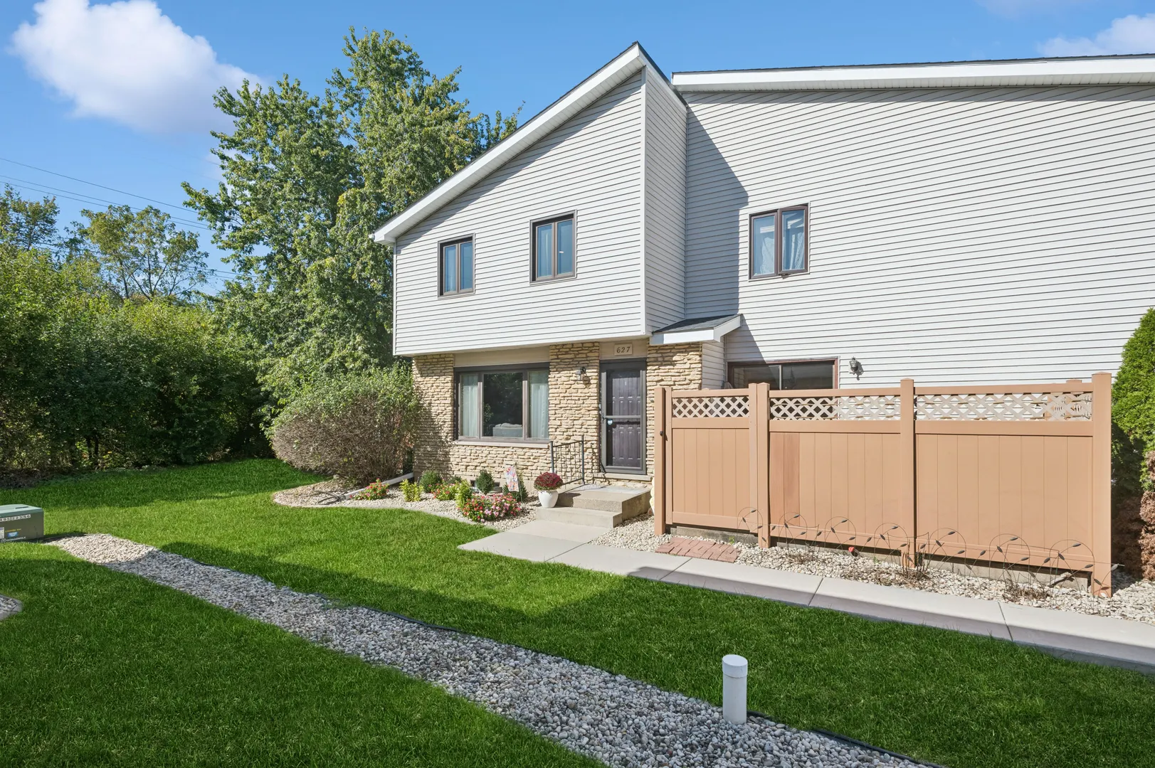 627 Northgate Road IL