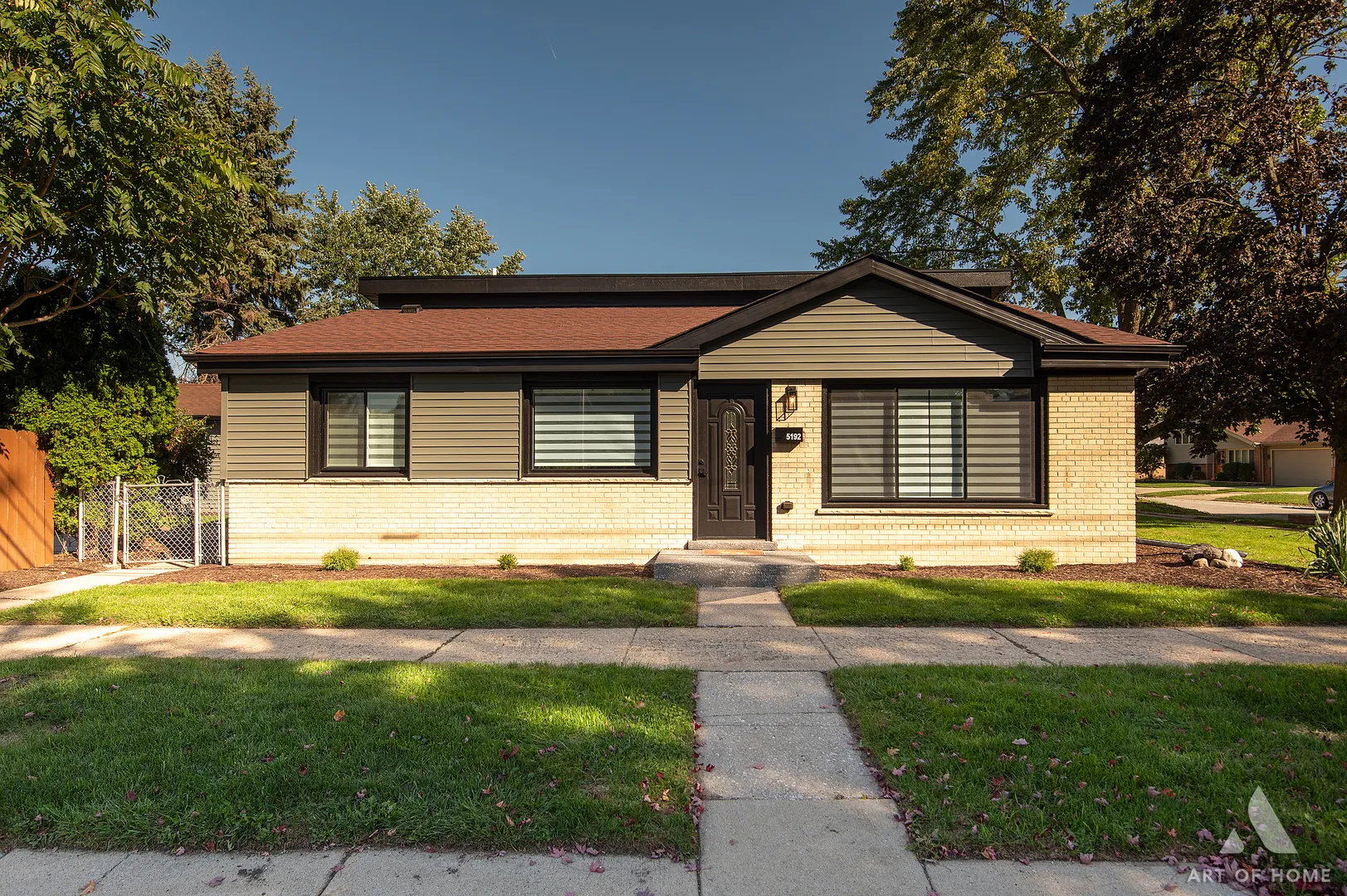 5192 5192 Place IL