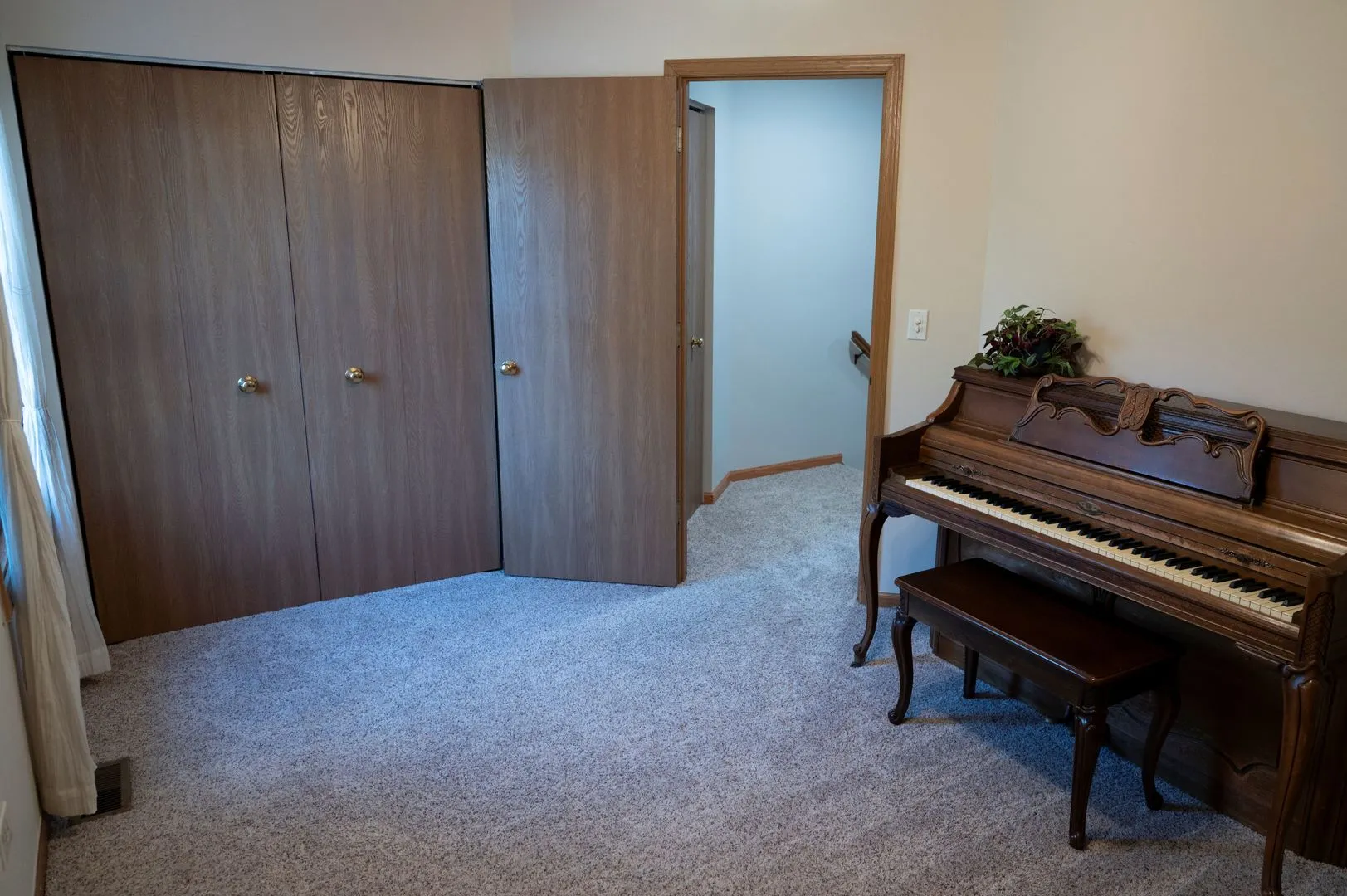 2010 N Stillwater Road IL