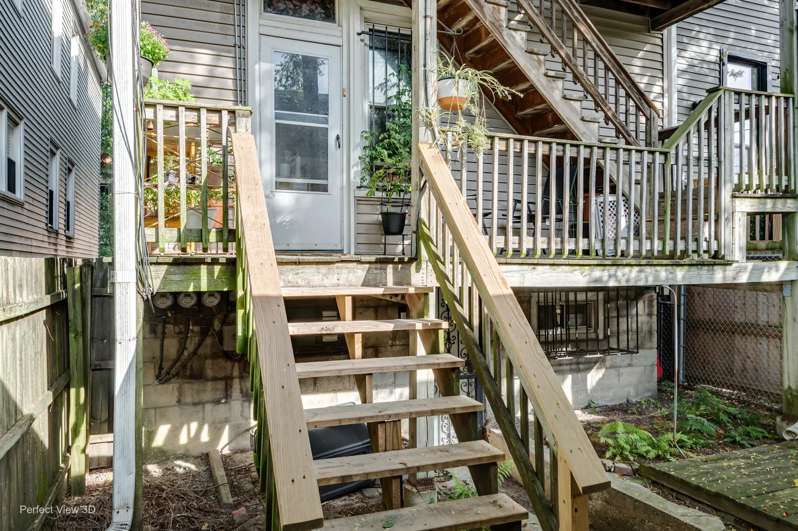 1644 N Mozart Streets IL