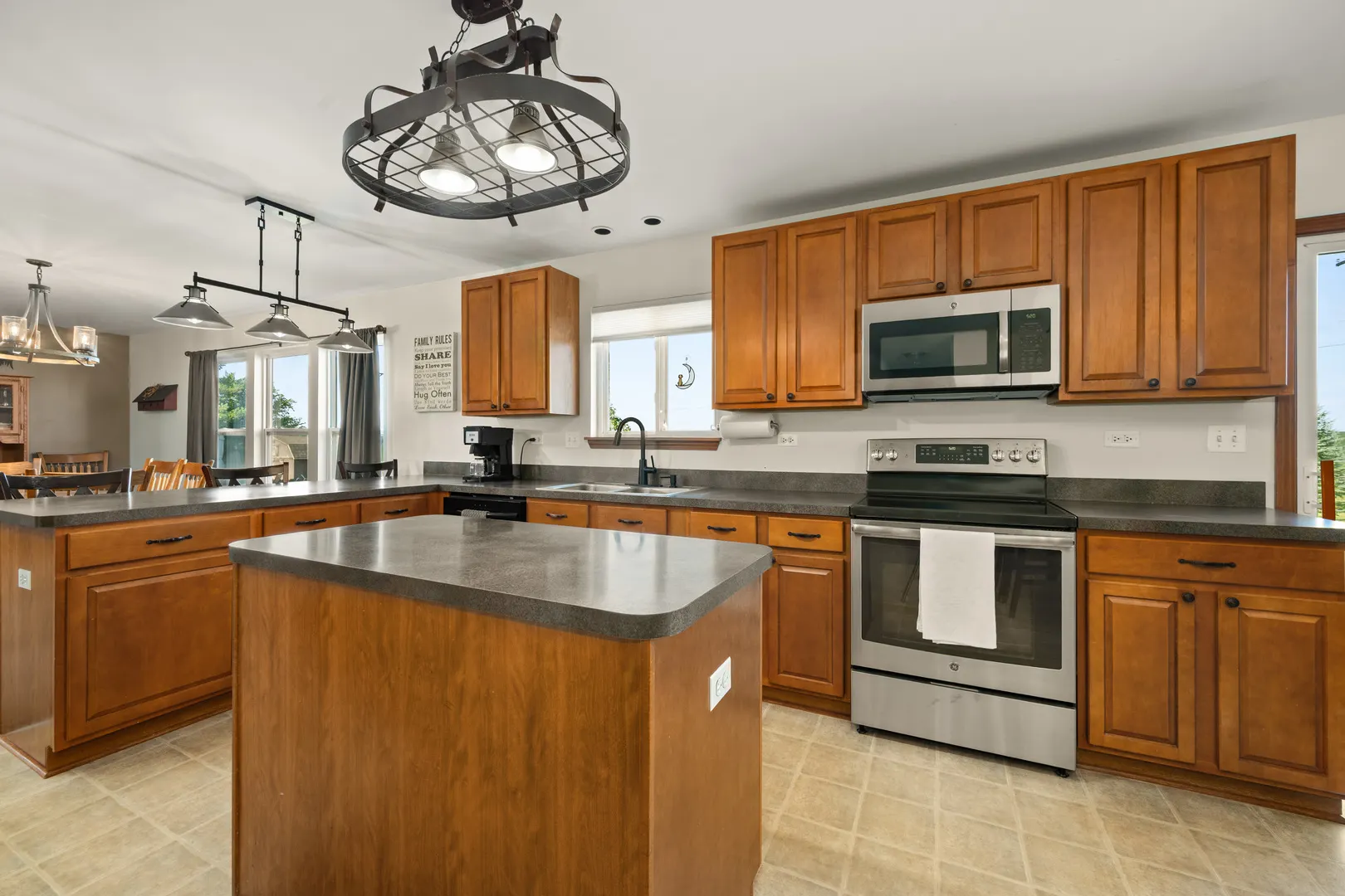 103 Evergreen Drive IL
