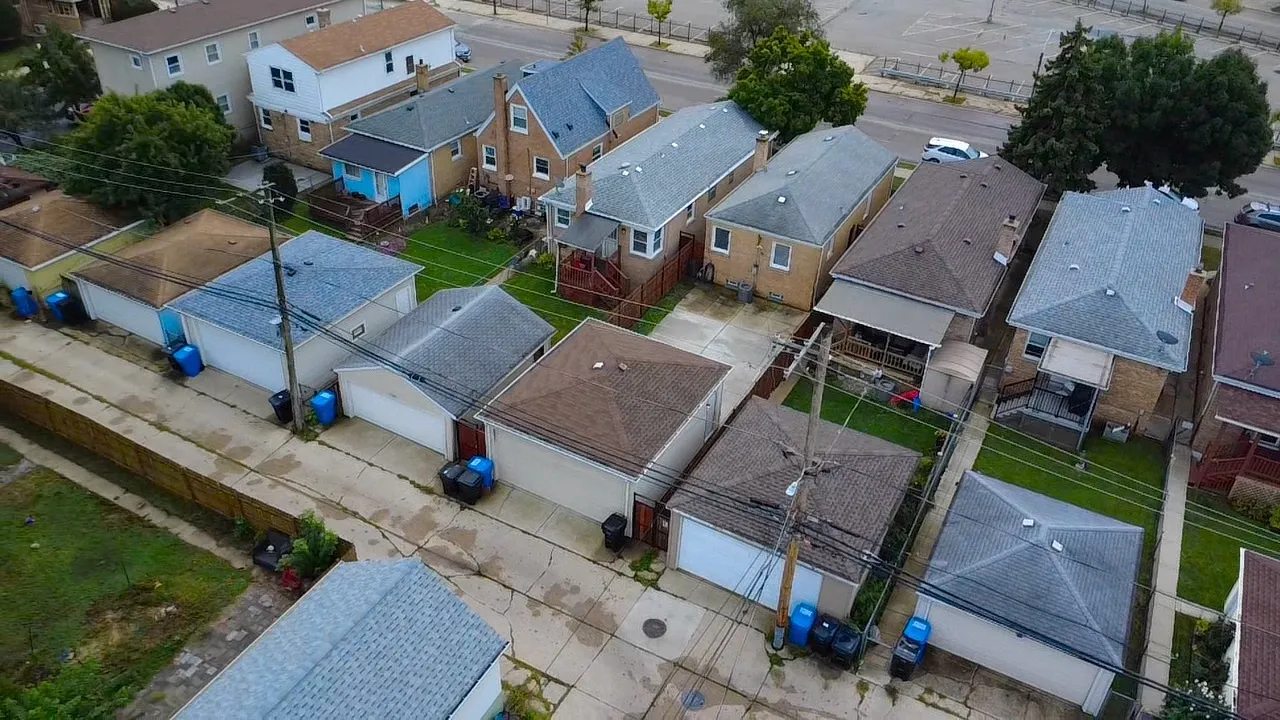 6230 W Foster Avenue IL