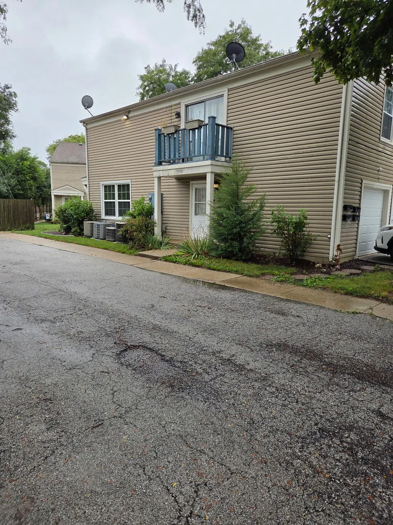 535 Darlene Lane IL #D