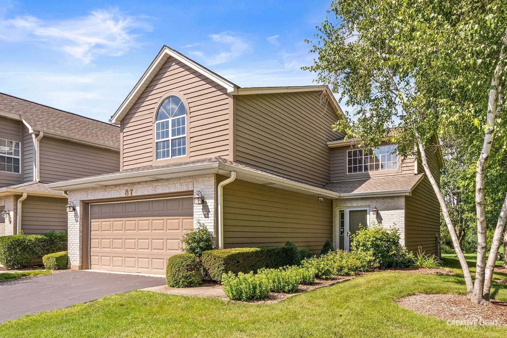 87 Townsend Circle IL