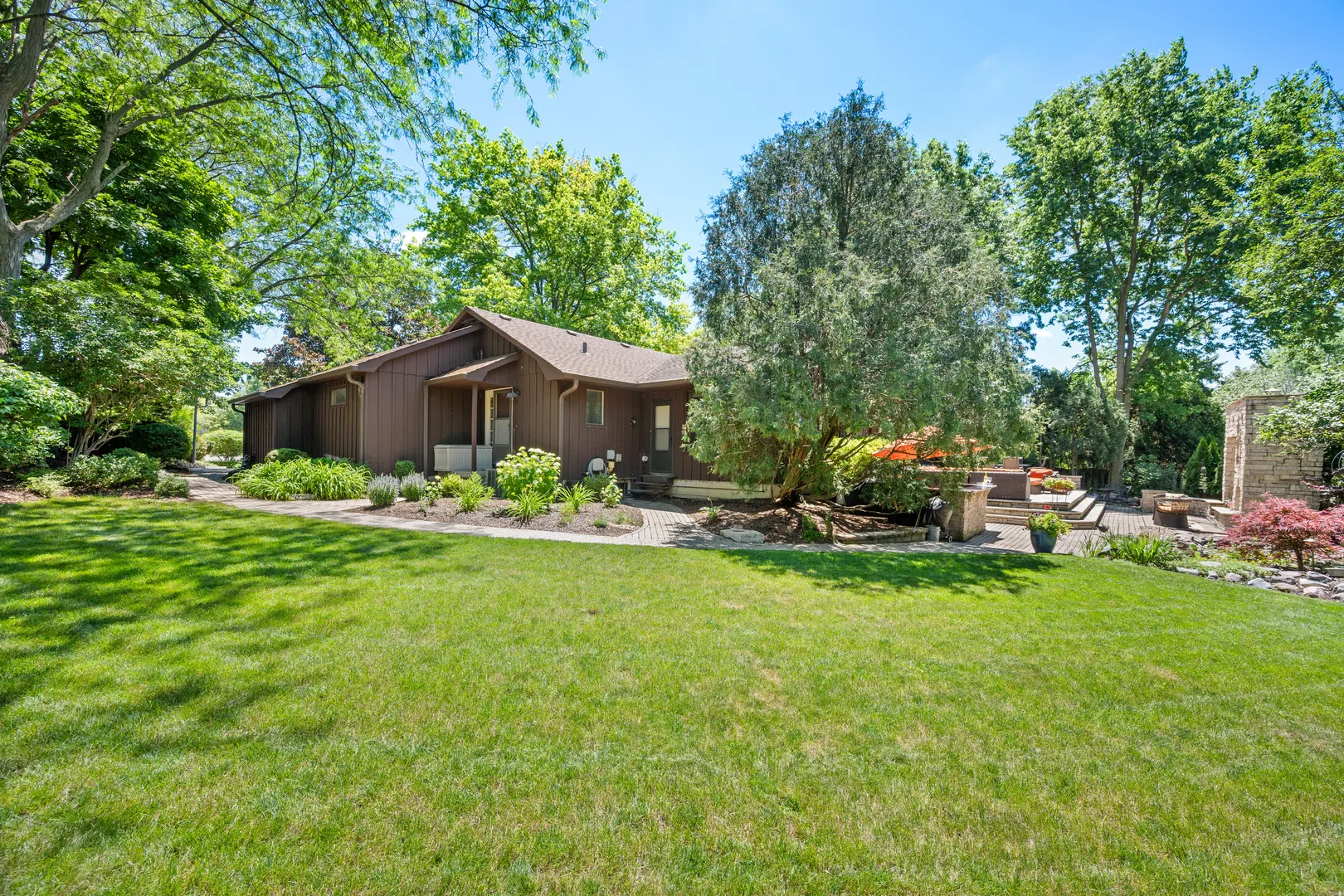 1311 Azalea Lane IL