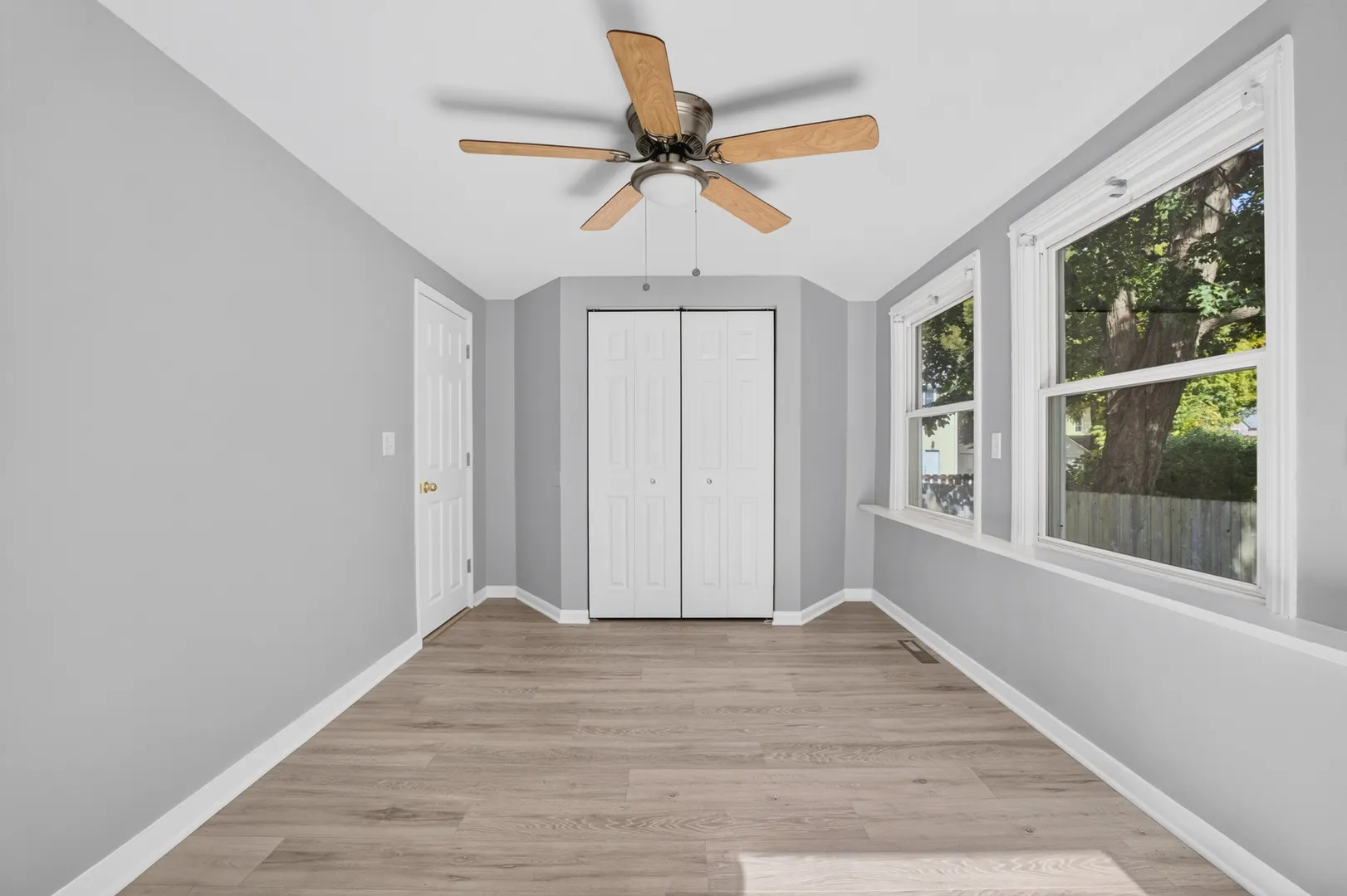 326 S Walnut Street IL