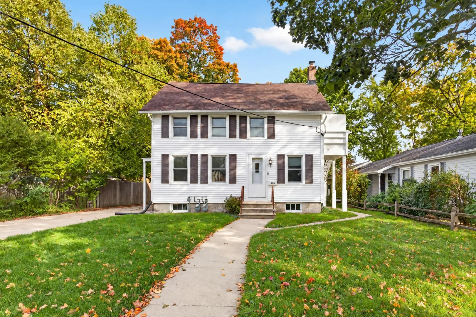 326 S Walnut Street IL