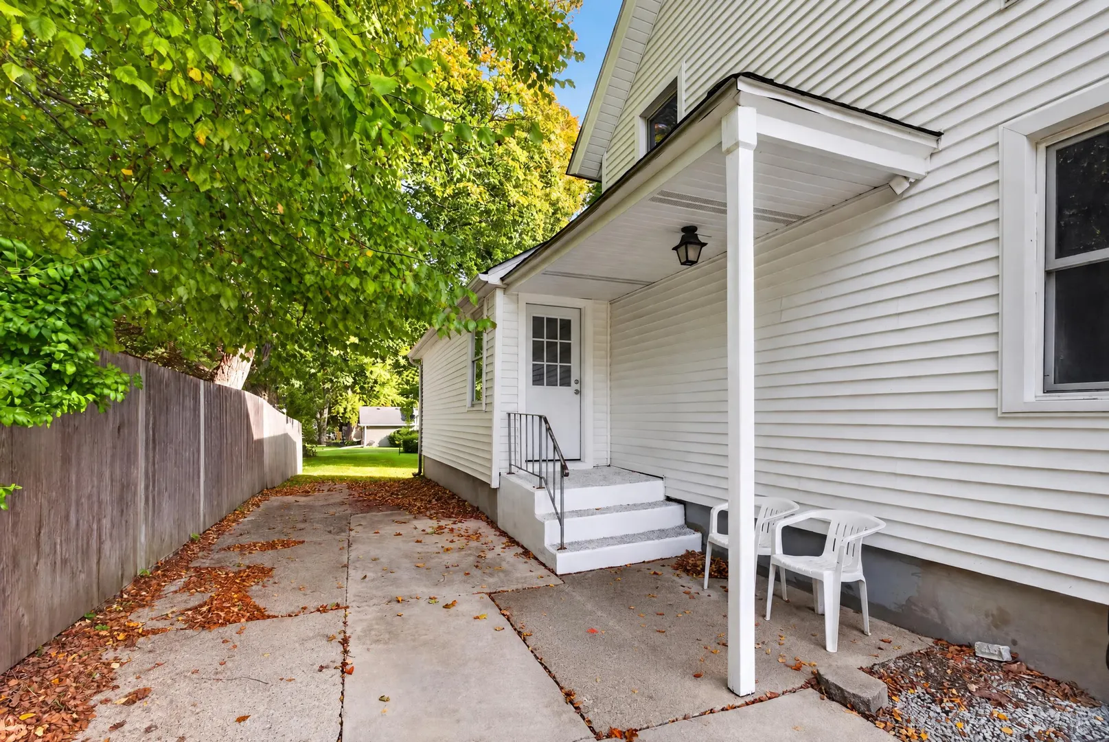 326 S Walnut Street IL