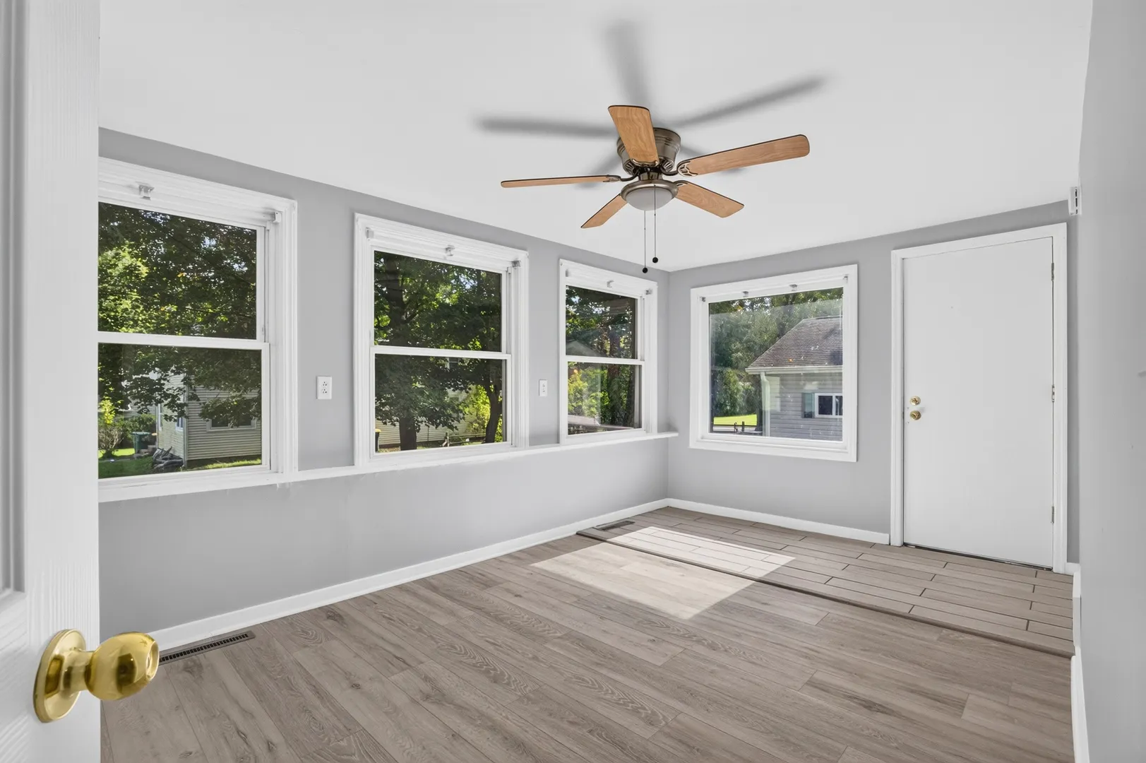 326 S Walnut Street IL