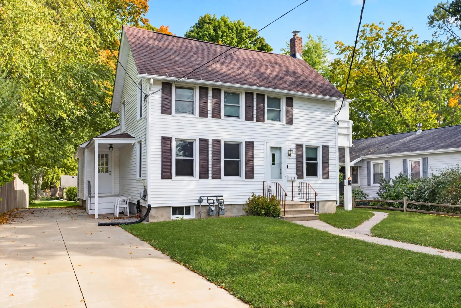 326 S Walnut Street IL