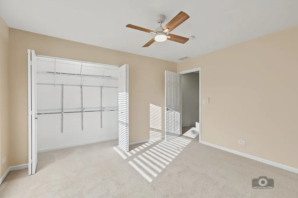 2151 Grayhawk Drive IL