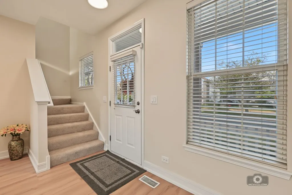 2151 Grayhawk Drive IL