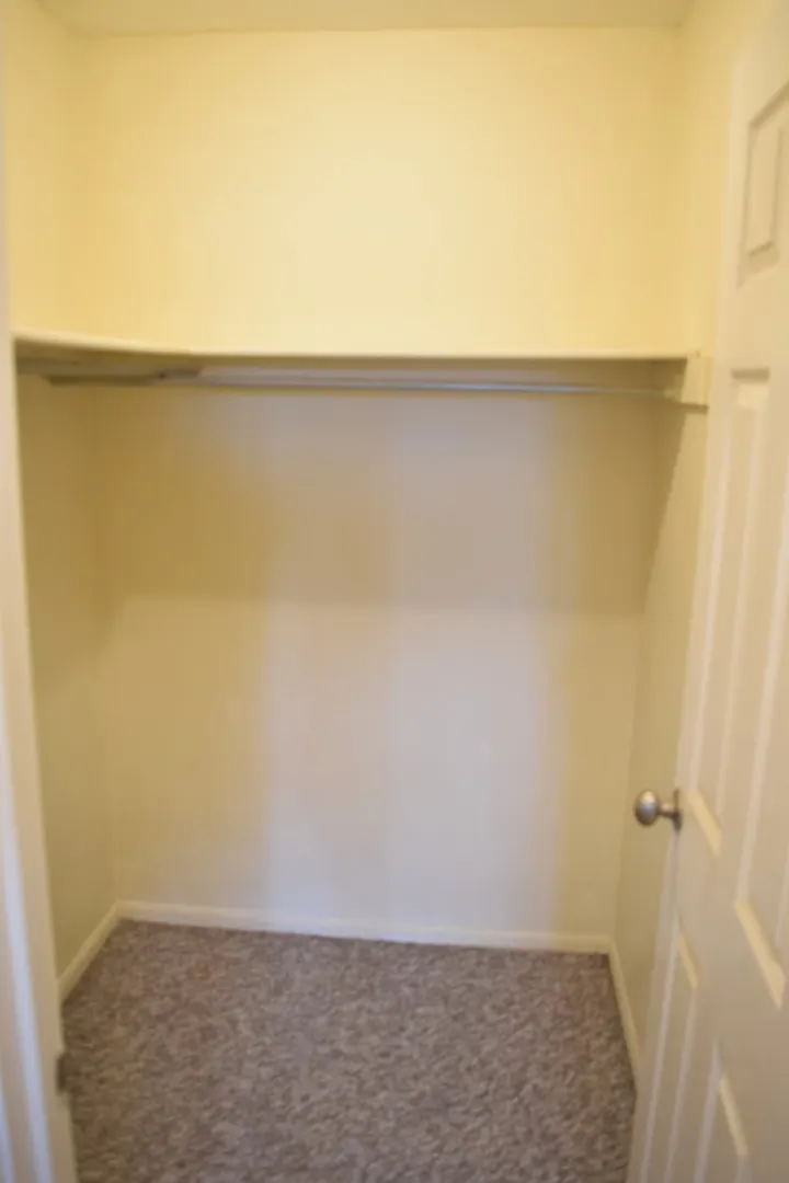 1475 Rebecca Drive IL #210