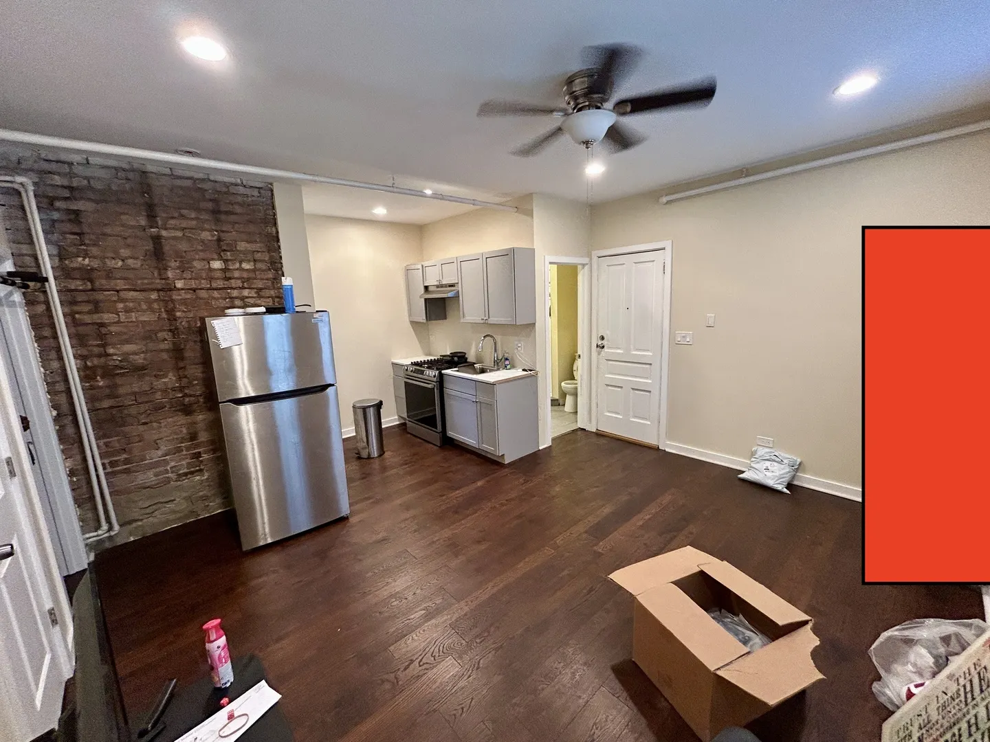 735 E 88TH Street IL