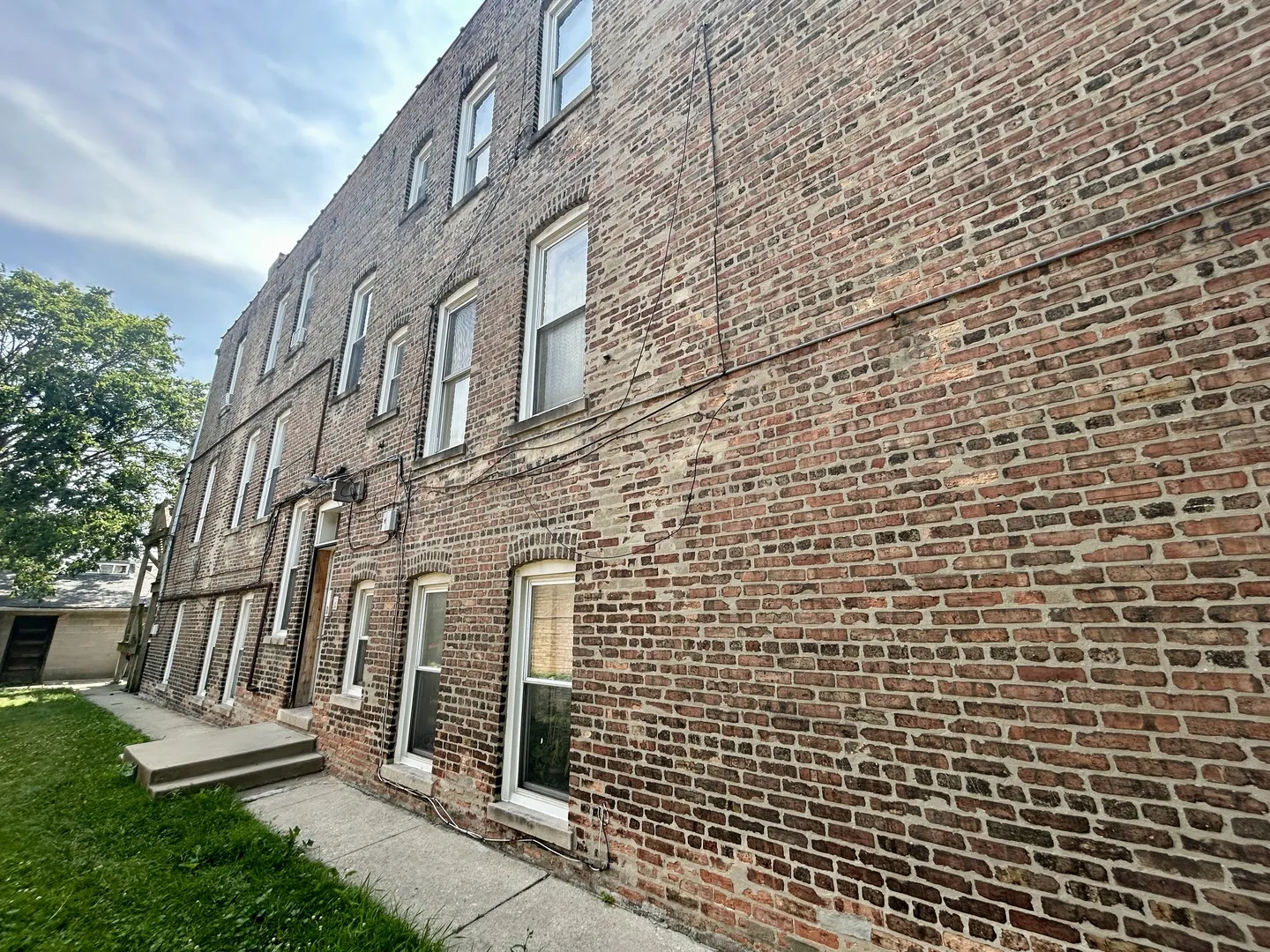 735 E 88TH Street IL