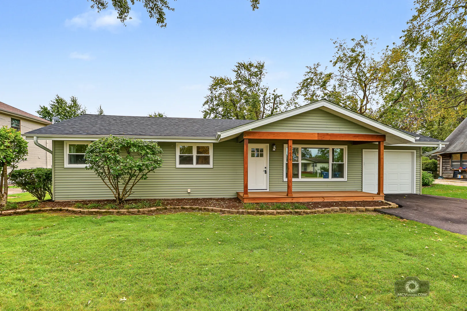 5639 W Wilson Street IL