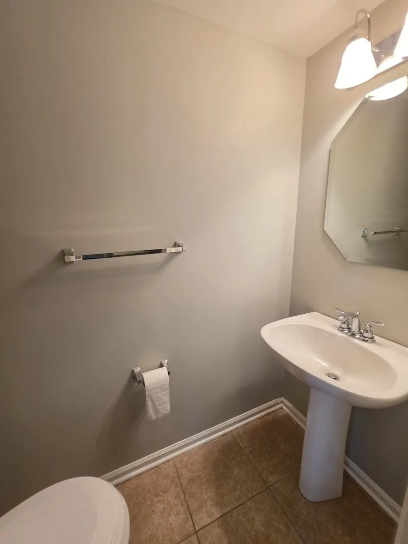 315 Bunker Hill Circle IL #315