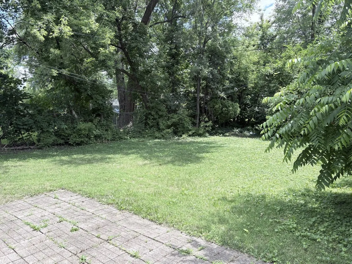175 Westwood Drive IL