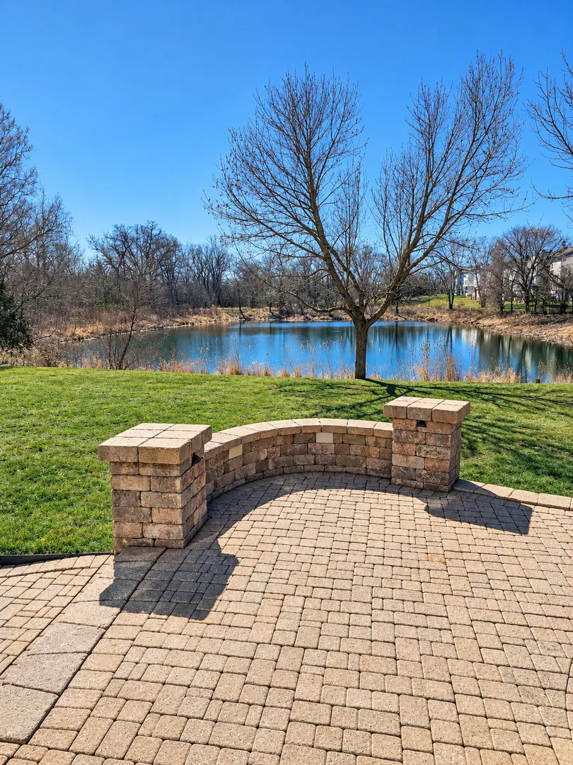 1575 McClellan Drive IL