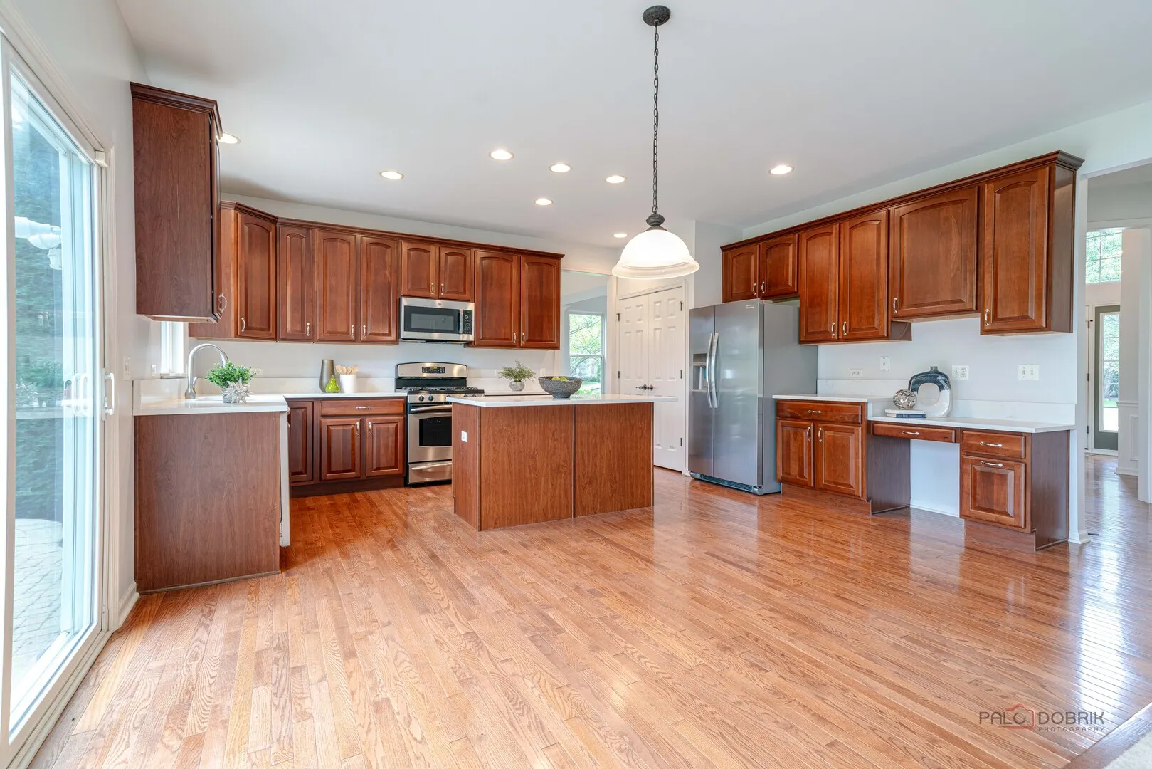 1575 McClellan Drive IL