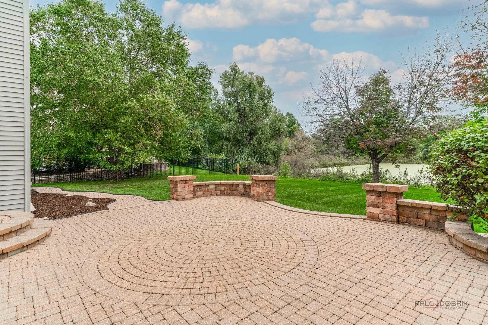 1575 McClellan Drive IL