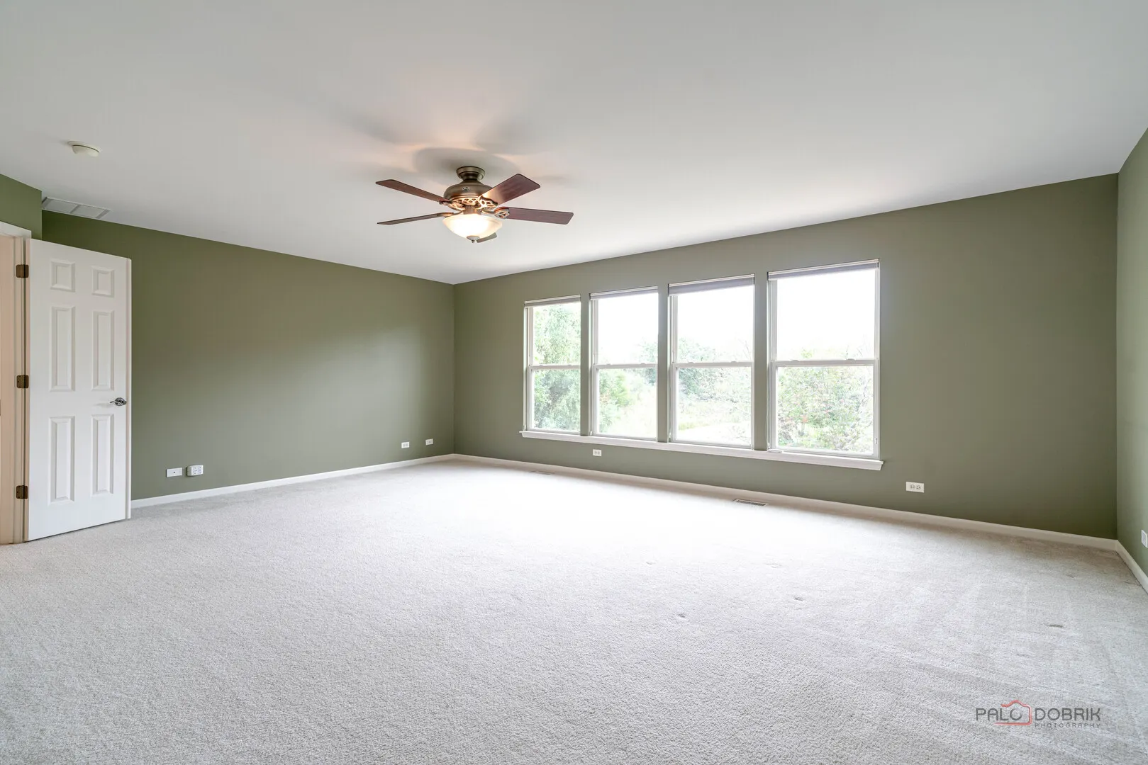 1575 McClellan Drive IL