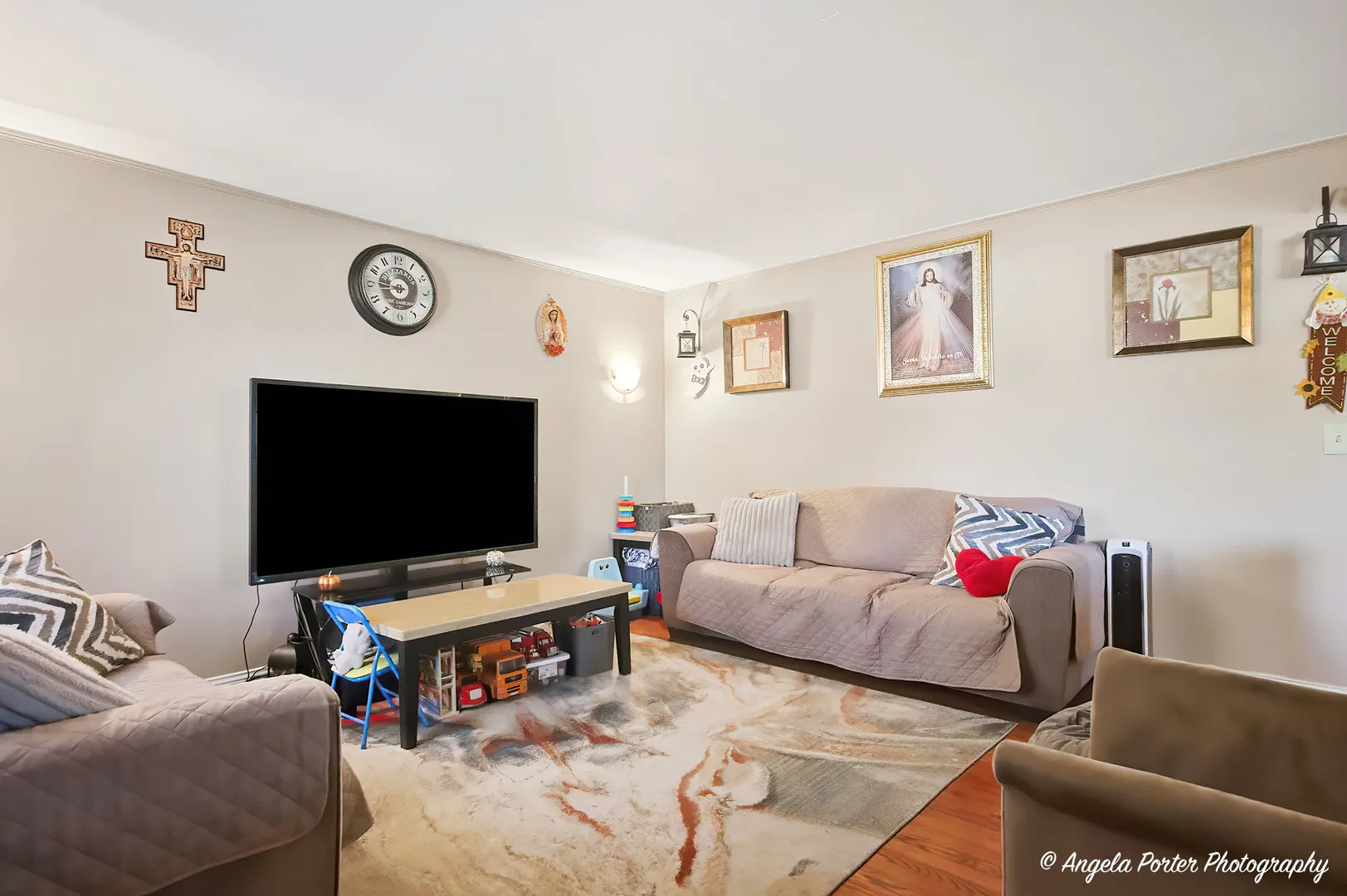 1746 WALNUT Drive IL