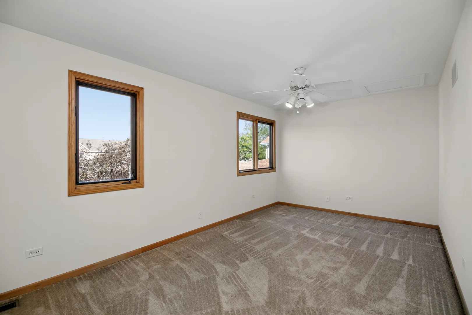 8554 Tullamore Drive IL