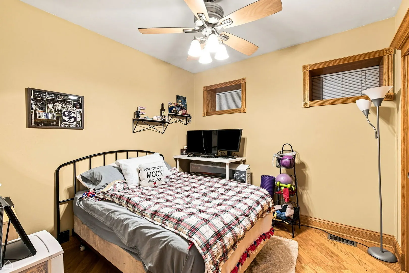 3728 S Emerald Avenue IL
