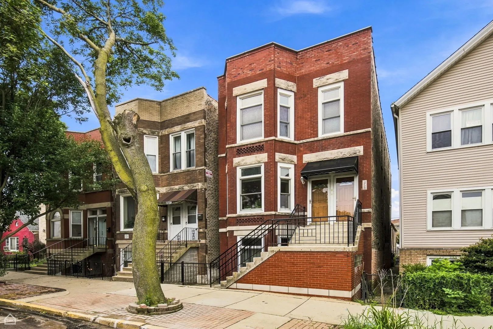 3728 S Emerald Avenue IL