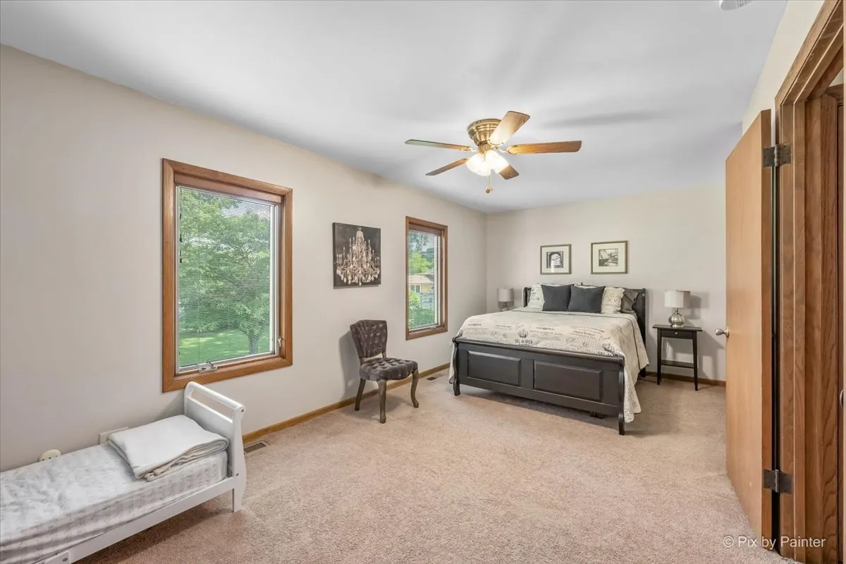 152 Jacquelyn Drive IL