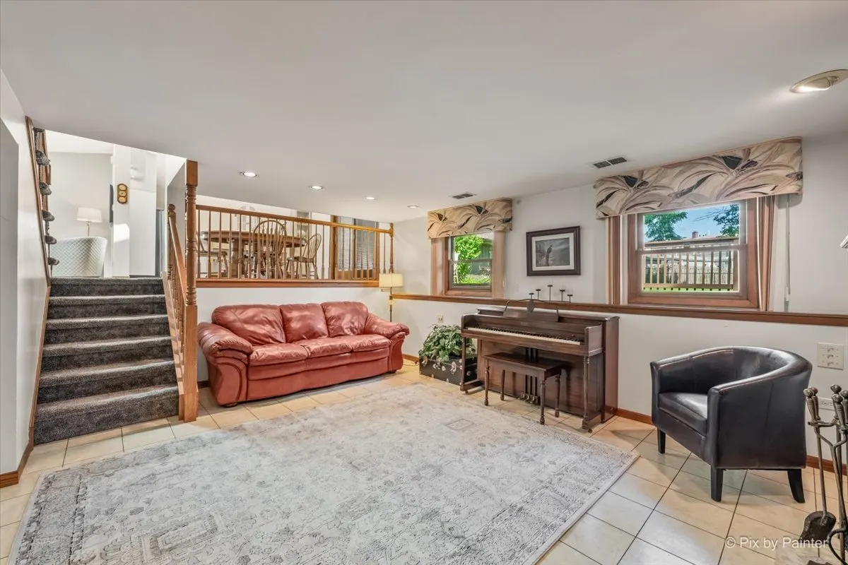 152 Jacquelyn Drive IL