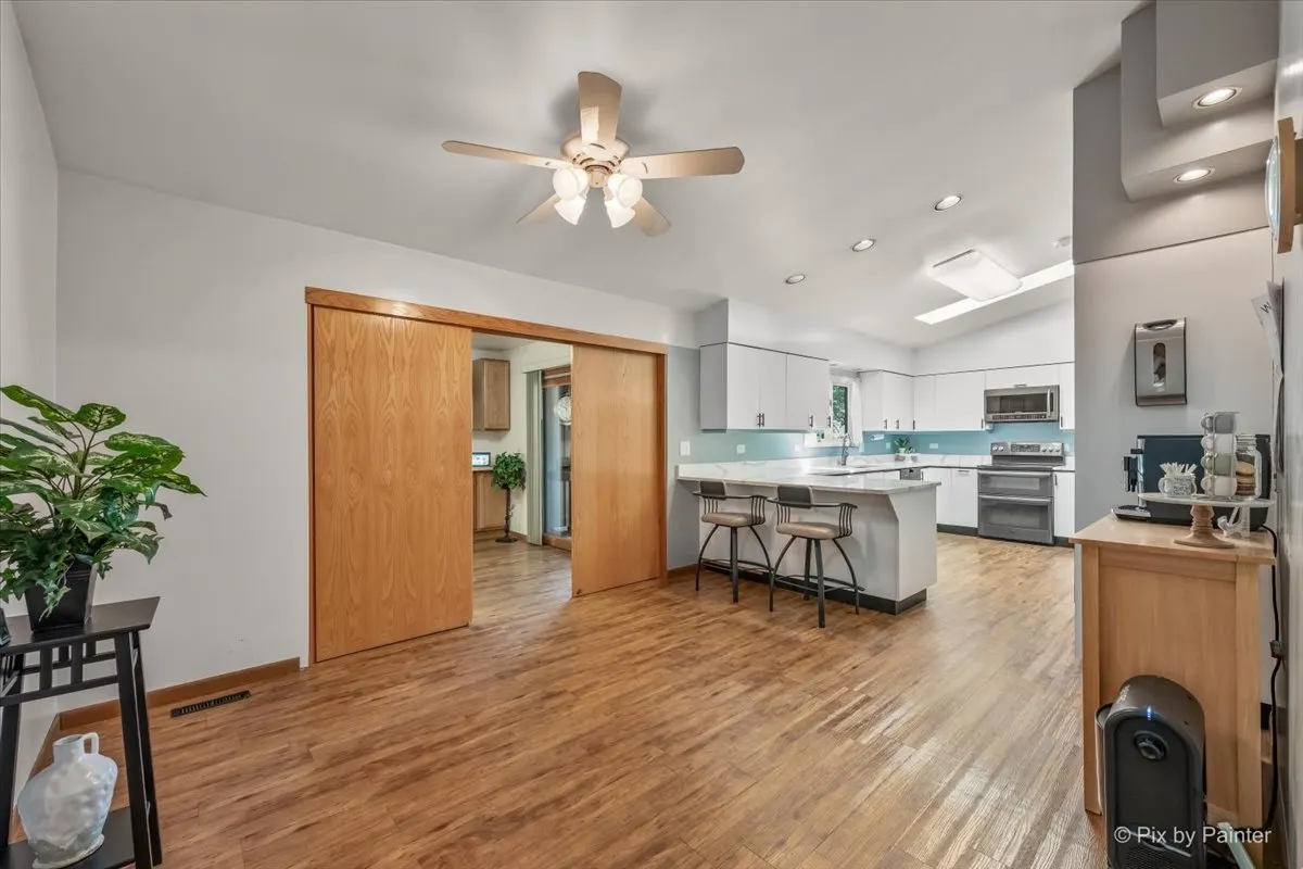 152 Jacquelyn Drive IL